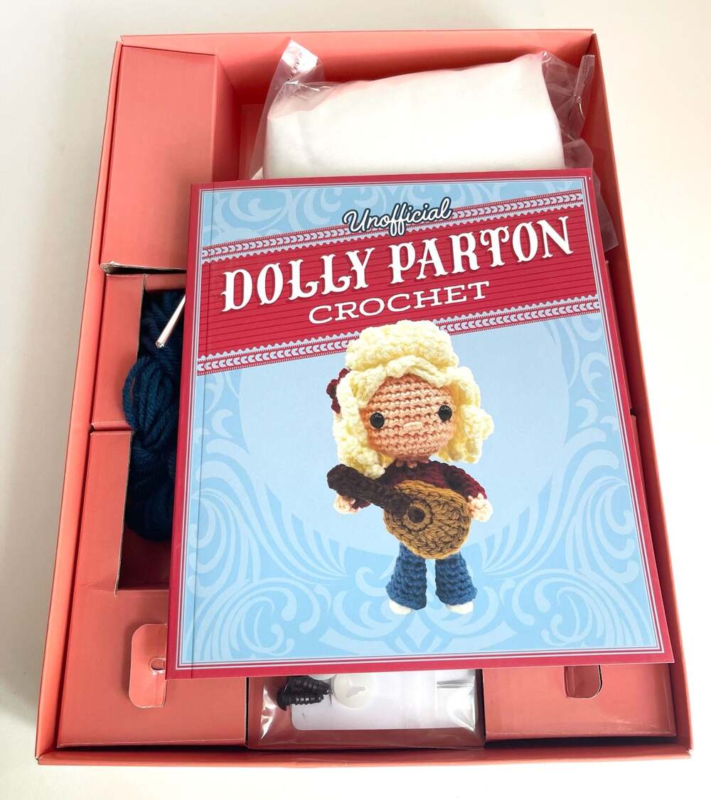 Unofficial Dolly Parton Crochet Kit - Picture 2 of 4